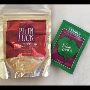 Perfectly Posh Plum Luck Bath Salts + sample